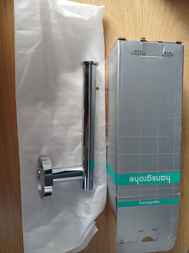 Toilet roll holder  hansgrohe excellant quality
