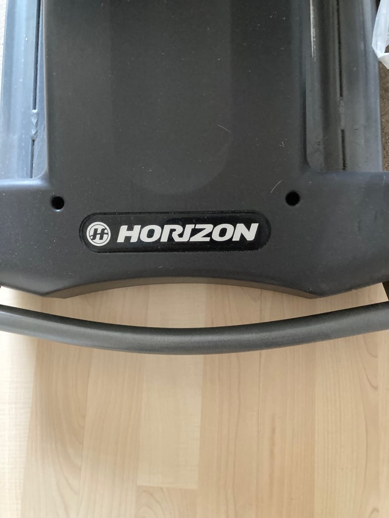 Horizon Premier E4000 Cross Trainer