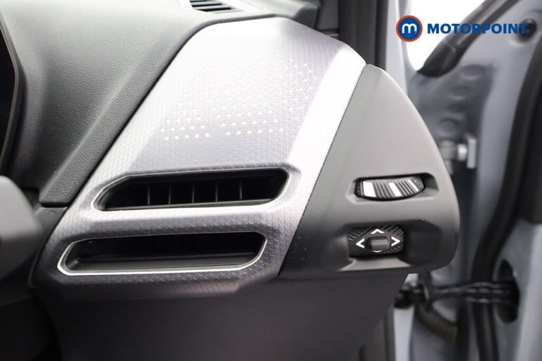 2025 BMW 1 Series M135 xDrive 5dr Step Auto Hatchback Petrol Automatic