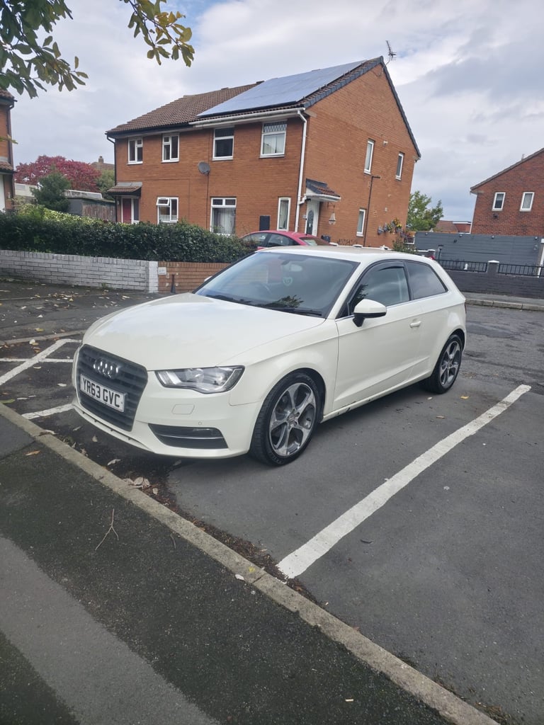 Audi, A3, Hatchback, 2013, Manual, 1598 (cc), 3 doors