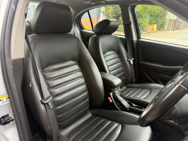 JAGUAR X-TYPE 2.2d S 2009 4dr Auto | Genuine 48,000 mls | Full Service History