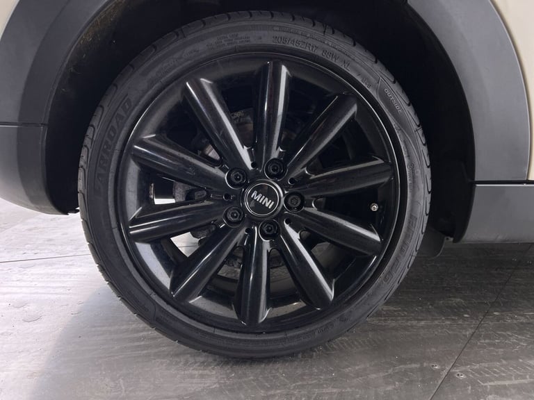 2018 MINI Hatch 1.5L COOPER D 5d AUTO 114 BHP Hatchback Diesel Automatic