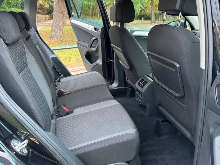 2017 Volkswagen Tiguan 2.0 TDI SE Navigation DSG Euro 6 (s/s) 5dr ESTATE Diesel Automatic