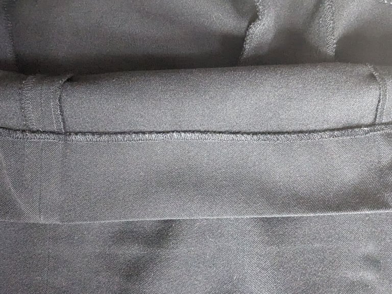 GENUINE BRITISH 'ROYAL NAVY' (WRNS) OFFICERS UNIFORM SKIRT! 