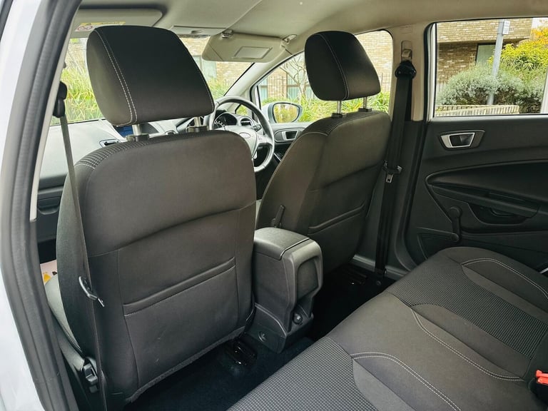 2015 Ford Fiesta 1.0T EcoBoost Titanium Hatchback 5dr Petrol Manual Euro 6