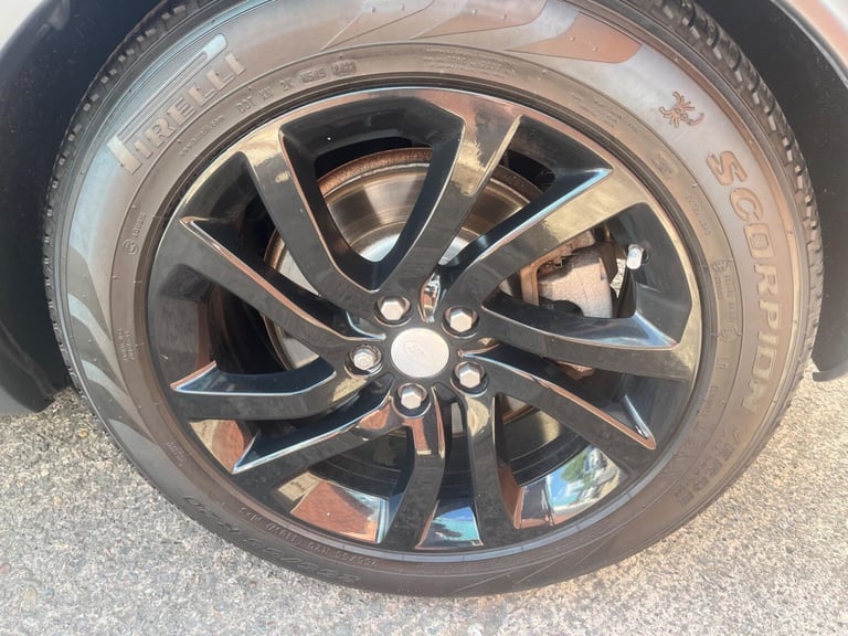 2020 Land Rover Discovery 3.0 SD V6 HSE Auto 4WD Euro 6 (s/s) 5dr PANEL VAN Diesel Automatic