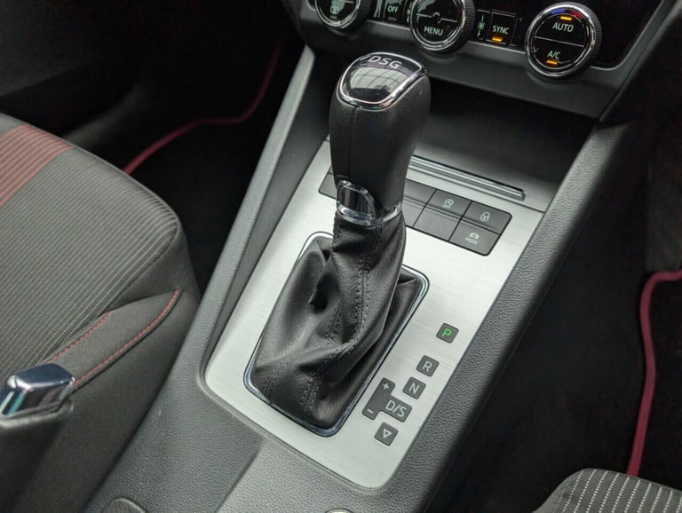 2019 Skoda Octavia 1.5 TSI ACT SportLine Estate 5dr Petrol DSG Euro 6 (s/s) (150 ps) - SAT NAV ES...