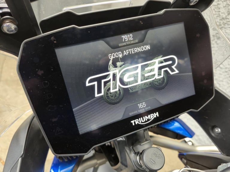 2023 Triumph Tiger 900 GT Pro heated grips and seats