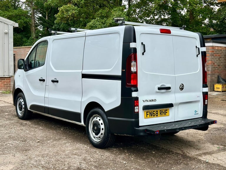 2018 Vauxhall Vivaro 1.6 CDTi 2900 L1 H1 Euro 6 (s/s) 5dr PANEL VAN Diesel Manual