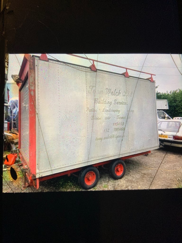 Box trailer 