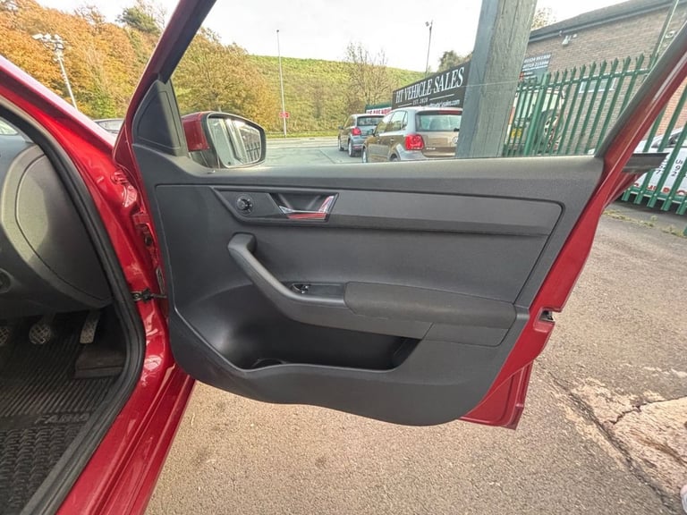 2015 Skoda Fabia 1.2 TSI SE Hatchback 5dr Petrol Manual Euro 6 (s/s) (90 ps) Hatchback Petrol Manual