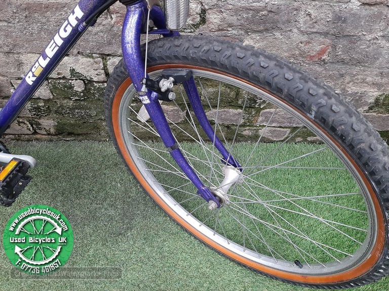 Raleigh Dakota atb bike M_18 inch Frame 18 Speed 26 inch Wheels VVGC!