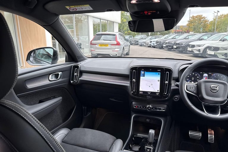 2021 Volvo XC40 1.5 T3 R-Design SUV 5dr Petrol Auto Euro 6 (s/s) (163 ps) ESTATE Petrol Automatic