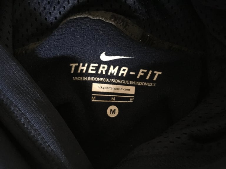 Boys Nike Therma-Fit Hoodie Size M