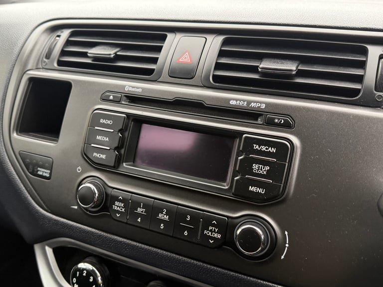 2013 Kia Rio 1.25 2 5dr HATCHBACK Petrol Manual