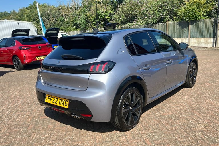  Peugeot 208 1.2 Puretech Gt Premium Hatchback 5dr Petrol Eat Euro 6 s/s 130 Ps