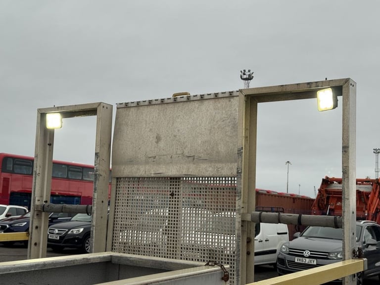 2021 Peugeot Boxer BLUEHDI 335 LOW LOADER / DROPSIDE / DROP &amp; GO / SPECIALIST VEHICLE - DIESE...