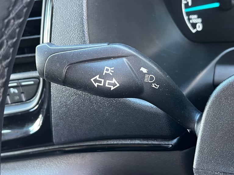 2023 Ford Tourneo Custom 320 ZETEC ECOBLUE MPV Diesel Automatic