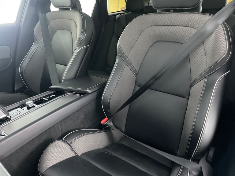 2021 Volvo XC60 2.0 T6 Recharge PHEV R DESIGN 5dr AWD Auto ESTATE PETROL/ELECTRIC Automatic