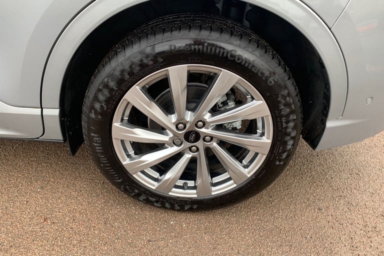 2024 Ford Kuga FM9AZ 4x4 PETROL/ELECTRIC Automatic