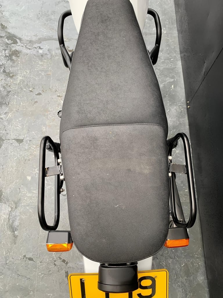 ROYAL ENFIELD HIMALAYAN 411 HPI CLEAR | SERVICE & WARRANTY