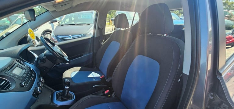 2014 Hyundai i10 1.2 Premium Hatchback 5dr Petrol Manual Euro 5 (87 ps) HATCHBACK Petrol Manual