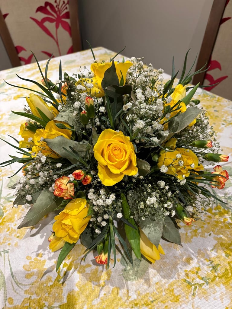 image for Flowers centre piece arrangement 