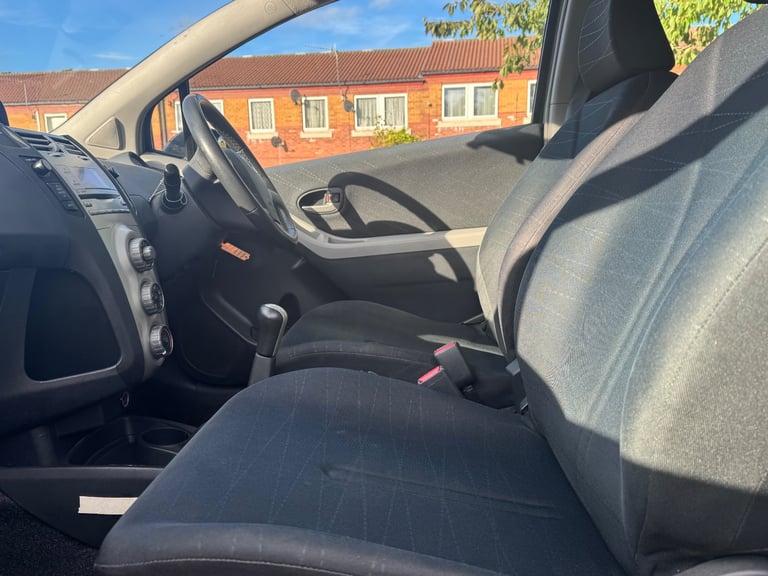 Toyota, YARIS, Hatchback, 2009, Manual, 1296 (cc), 3 doors