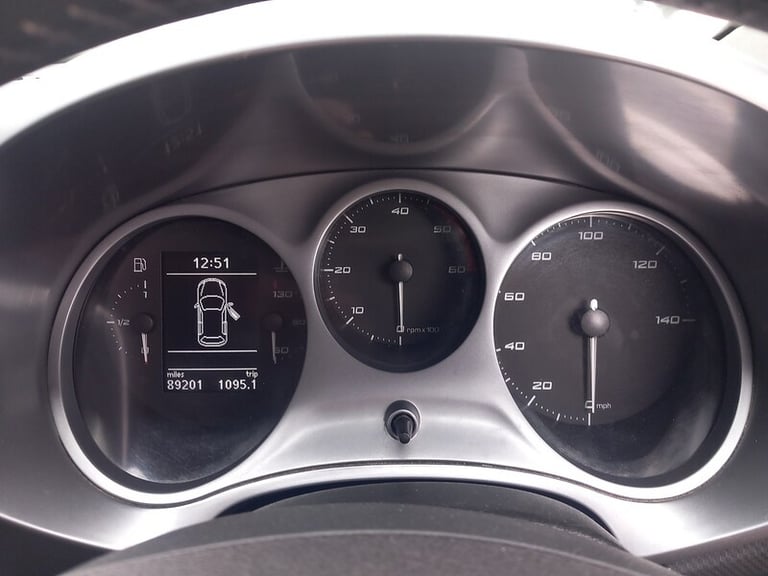 2011 SEAT Leon 1.6 TDI CR Ecomotive SE 5dr HATCHBACK DIESEL Manual