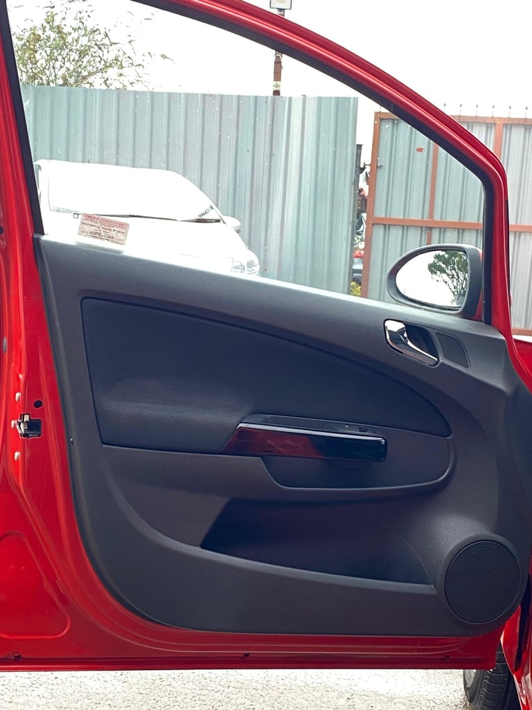 2008 Vauxhall Corsa 1.0i 12V Breeze 5dr HATCHBACK Petrol Manual