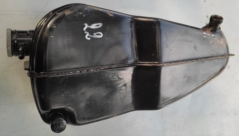 Oil tank for Alfa Romeo Montreal