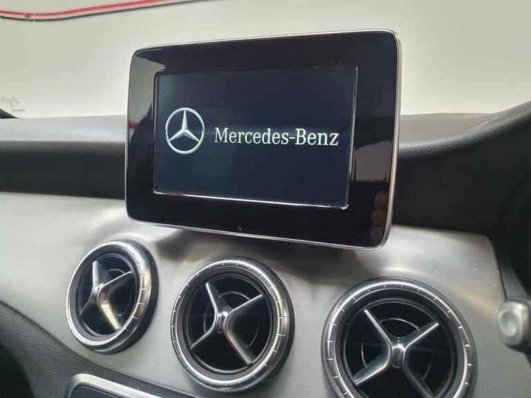 2018 Mercedes-Benz CLA 1.6 CLA180 AMG Line Coupe 4dr SALOON Petrol Manual