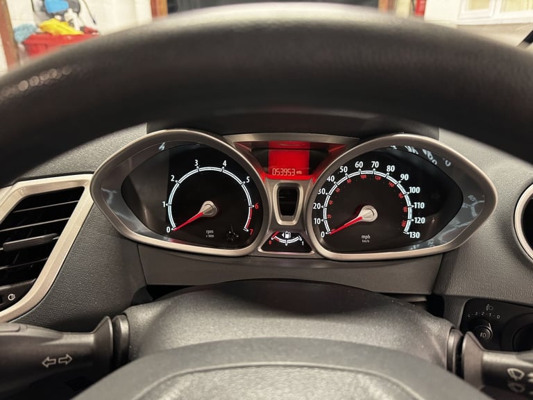 2008 Ford Fiesta 1.2L Zetec 82 Hatchback 5dr Petrol Manual Euro 4 (81 bhp) Hatchback Petrol Manual