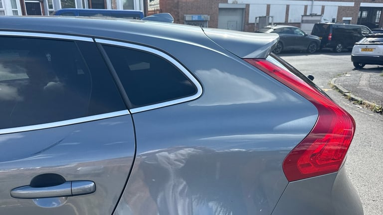 2019 Volvo V40 1.5 T3 R-Design Edition Hatchback 5dr Petrol Auto Euro 6 (s/s) (152 ps) Hatchback ...