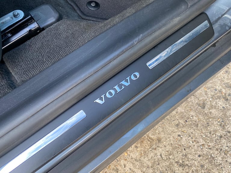 2016 Volvo XC60 2.0 D4 SE Lux Nav Auto Euro 6 (s/s) 5dr ESTATE Diesel Automatic