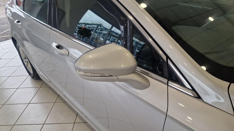 2016 Ford Mondeo 2.0 TDCi Zetec Euro 6 (s/s) 5dr HATCHBACK Diesel Manual