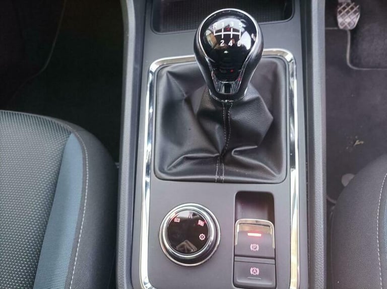 2018 SEAT Ateca 1.4 EcoTSI SE Technology 5dr HATCHBACK PETROL Manual