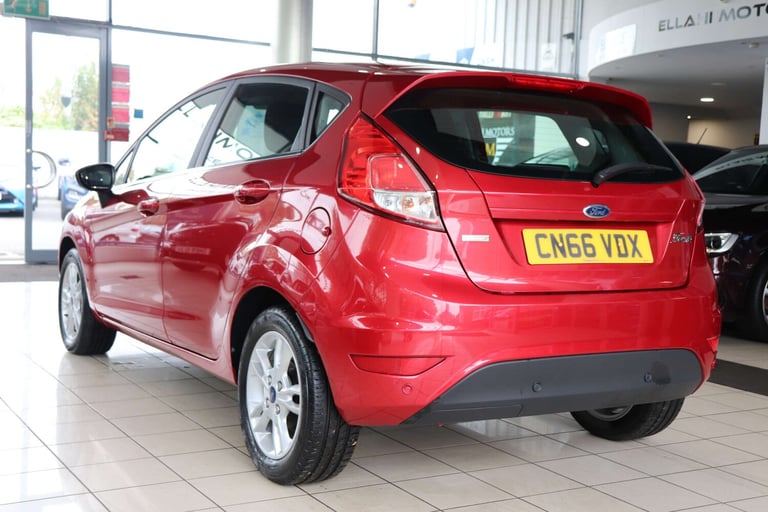 2016 Ford Fiesta 1.0 EcoBoost Zetec 5dr HATCHBACK PETROL Manual