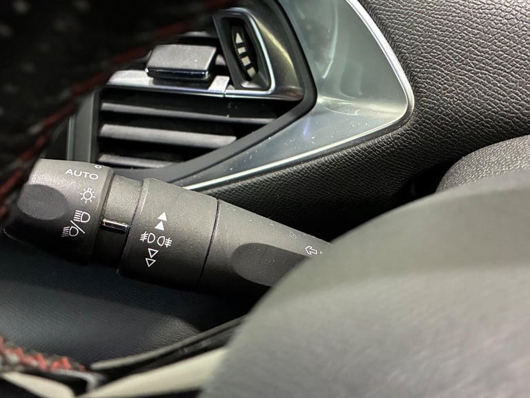 2017 Peugeot 308 1.6 BlueHDi 120 GT Line 5dr EAT6 ESTATE DIESEL Automatic