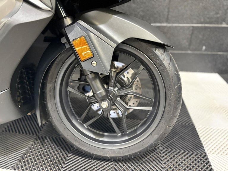 2021 21 HONDA FORZA 350 FINANCE SPECIALISTS APPLY NOW