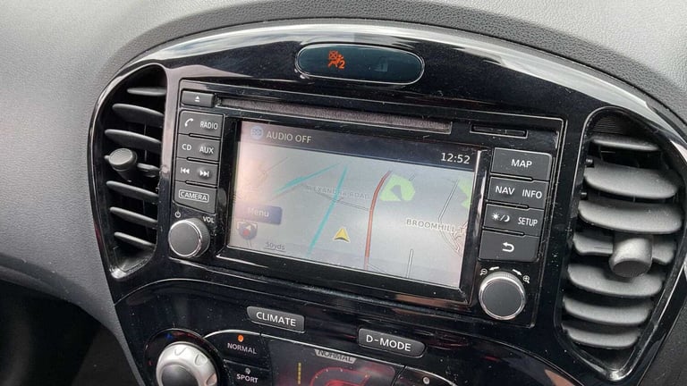 2017 Nissan Juke 1.5 dCi N-Connecta 5dr HATCHBACK DIESEL Manual