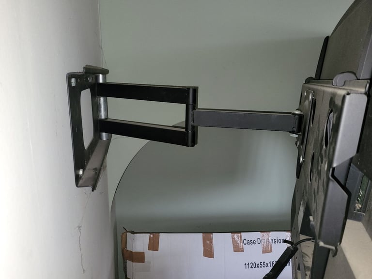 Samsung 46" smart tv