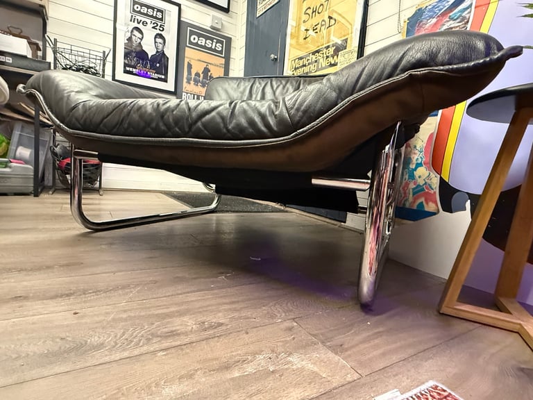 Extremely Rare Bauhaus black leather lounge chair by Johan Bertil Häggström