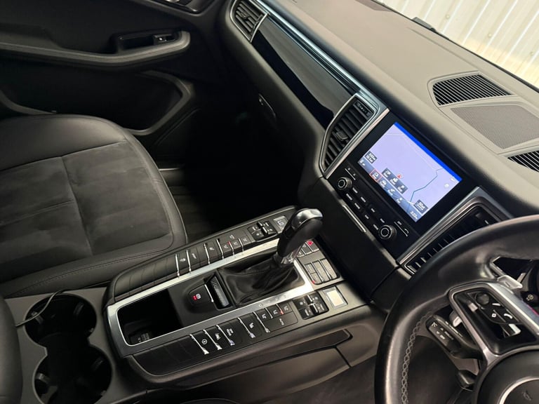  Porsche Macan 3.0 TD V6 S PDK 4WD Euro 6 (s/s) 5dr Diesel Automatic