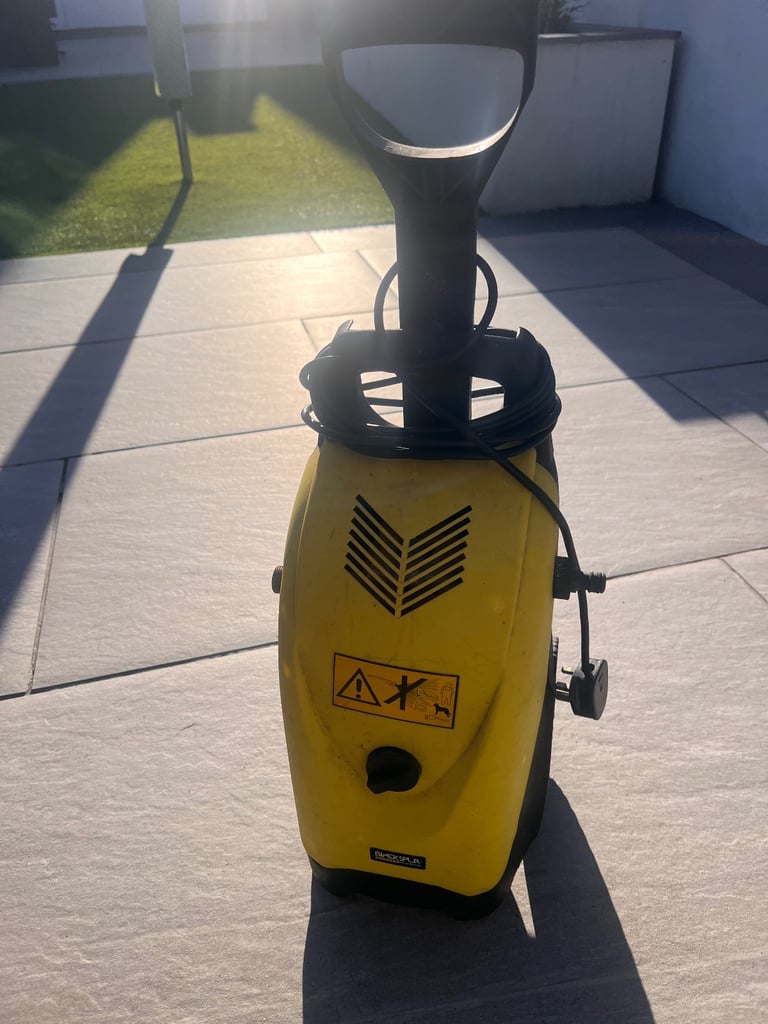 Pressure washer