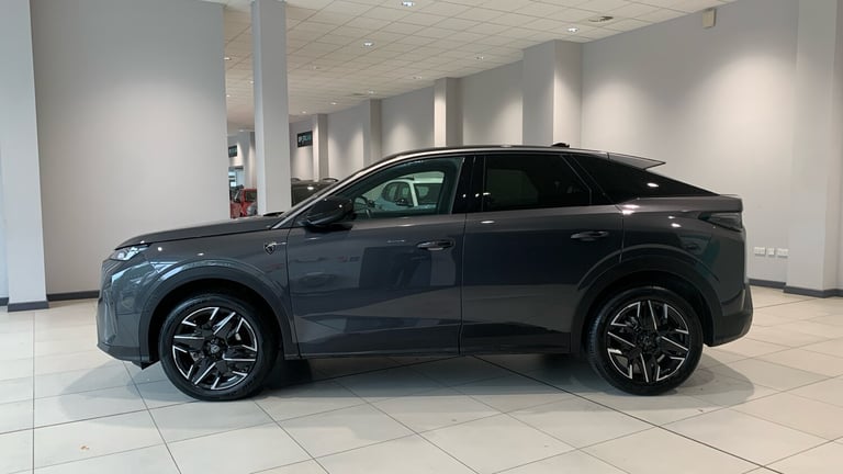 2025 Peugeot 3008 1.2 Hybrid 136 GT 5dr e-DSC6 HATCHBACK PETROL Automatic