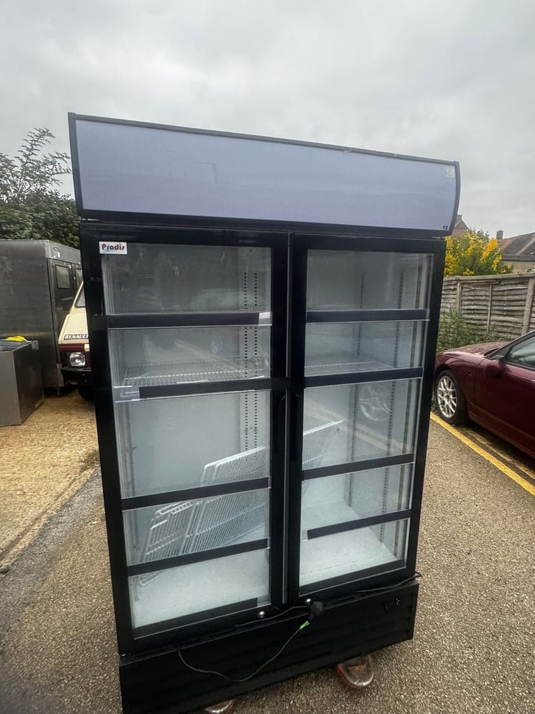 Commercial fridge freezer display cafe shop restaurant takeaway 