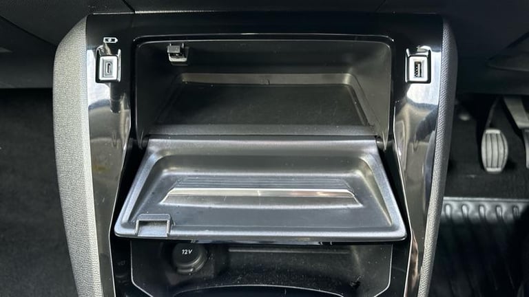 2022 Peugeot 2008 1.2 PureTech Allure Premium 5dr HATCHBACK PETROL Manual