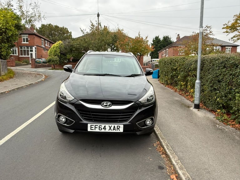 Hyundai ix35 SE1.7 CRDi SUV 2WD 5 Dr with Long MOT&Half Leather Heated Seats Full-Service History