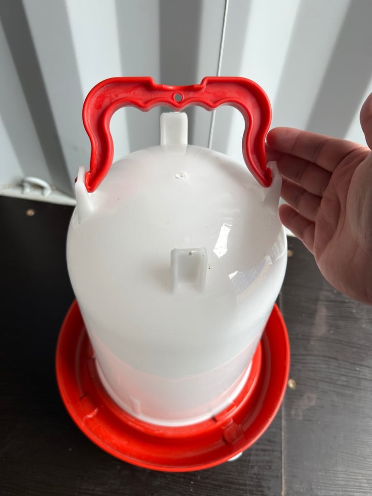 Supa Deluxe Heavy Duty Large Poultry Water Dispenser 12 Litre Quality Drinker